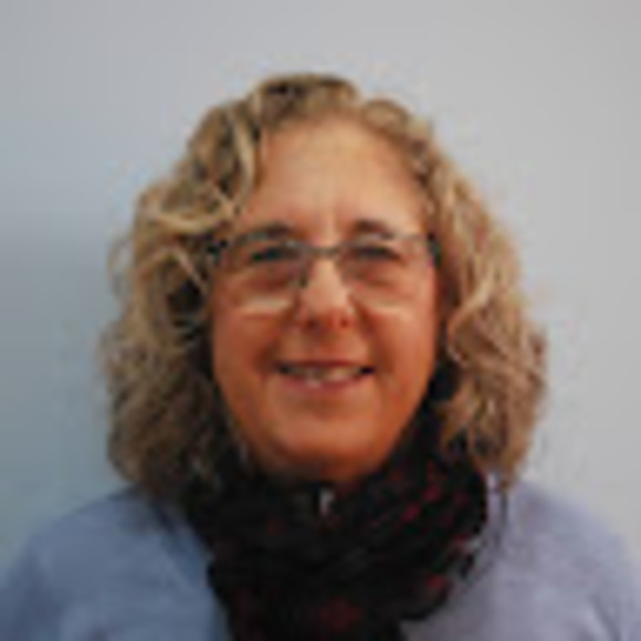 Meet your Posher, Julia - Picture 1 of 1